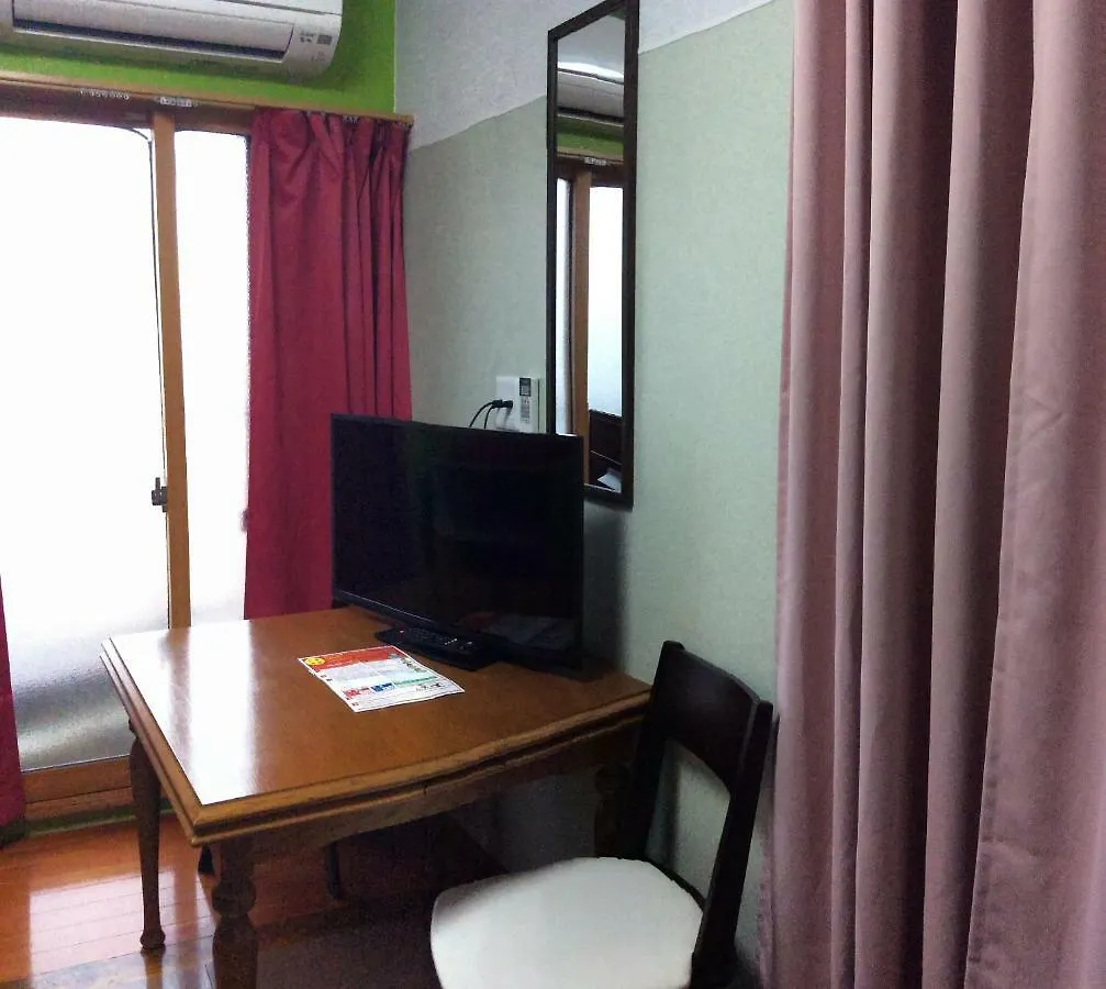 Guest house Kamikatsura House Hotel Kyoto Japan